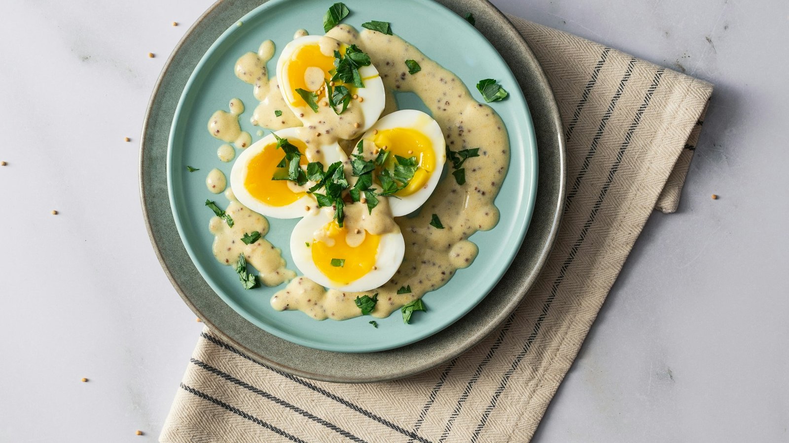 High-protein meal with eggs and whole-food ingredients